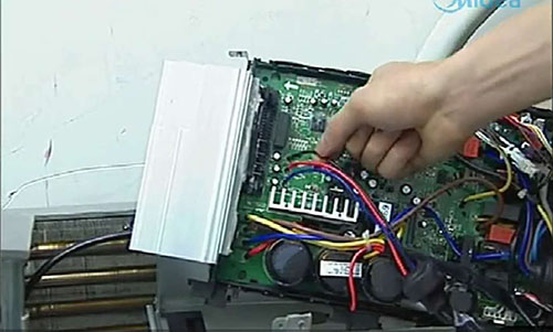 江油美的空调电话是多少